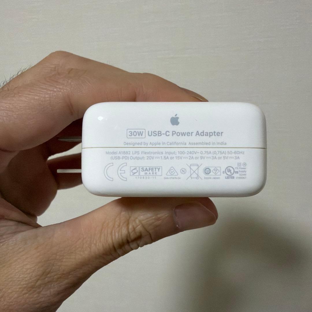 MacBook Air 13in 2019/i5/8GB/USキーボード