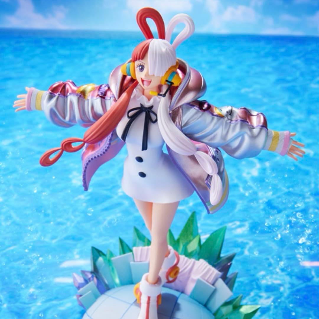 本日限定値下げ　ワンピース FILM RED UTA ~新時代~ フィギュア