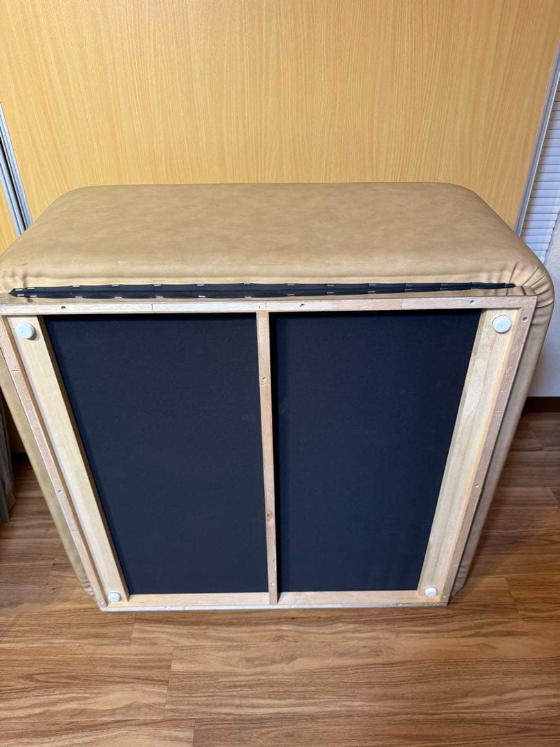 美品　スツール　90cm角　1/2