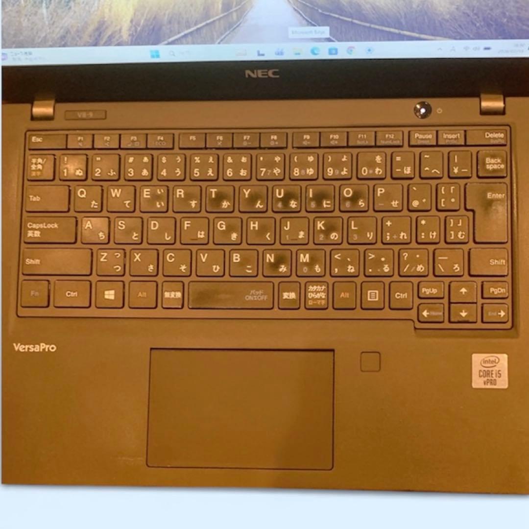 【2021年製・美品】NEC VKM17B-9 第10世代i5 SSD476GB