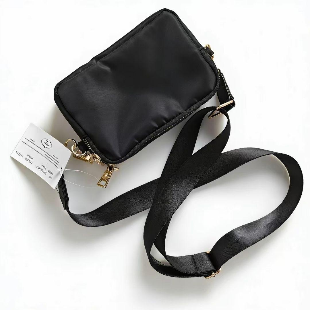 PRADA ノベルティ ナイロン ショルダーバッグ ブラック p1aa