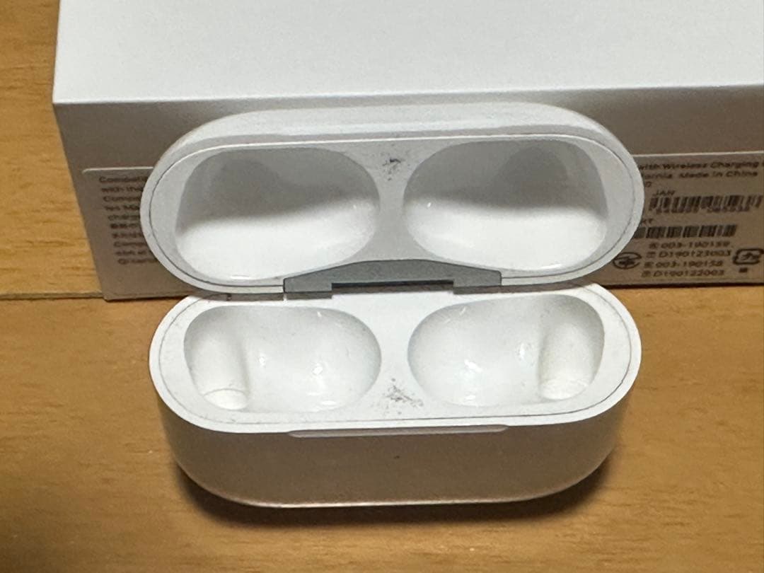 AirPods Pro 2 傷ヨゴレアリ　Lightning