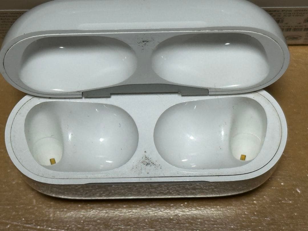 AirPods Pro 2 傷ヨゴレアリ　Lightning