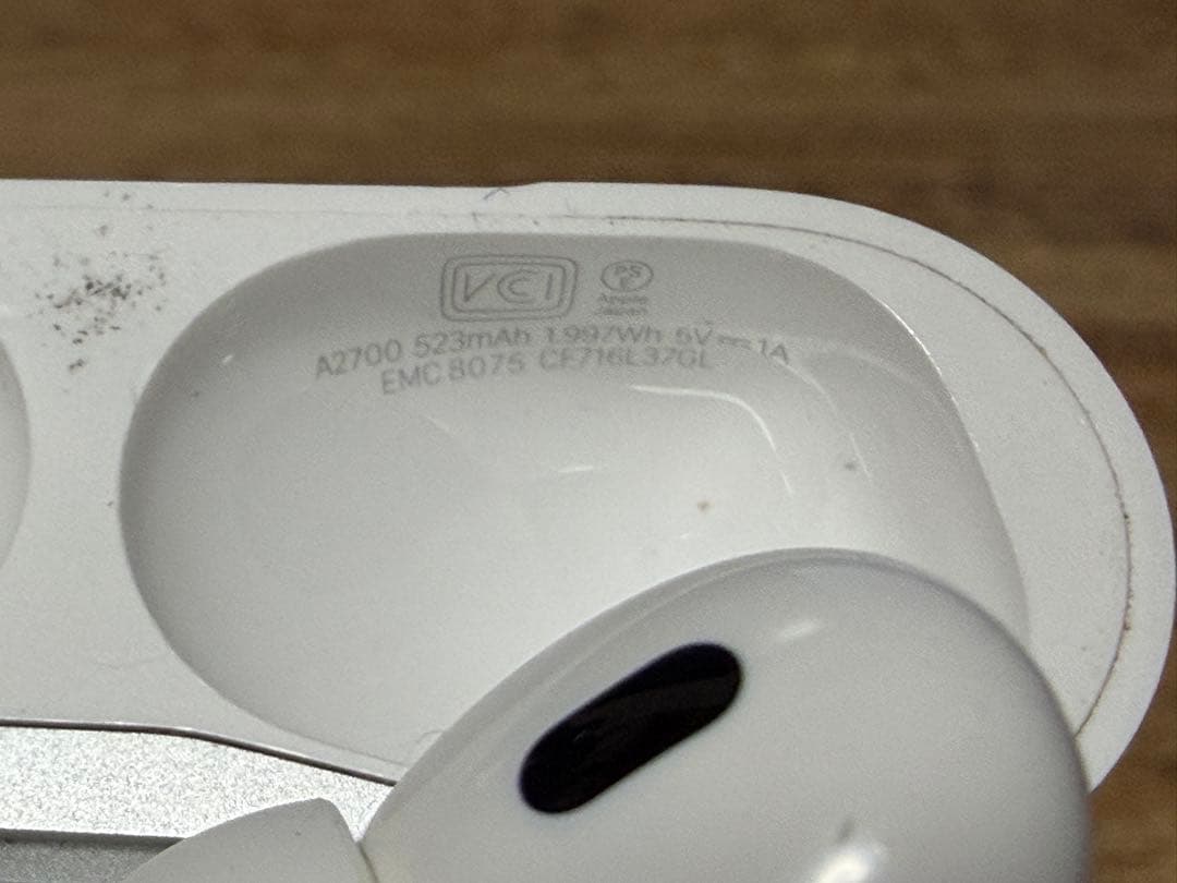 AirPods Pro 2 傷ヨゴレアリ　Lightning