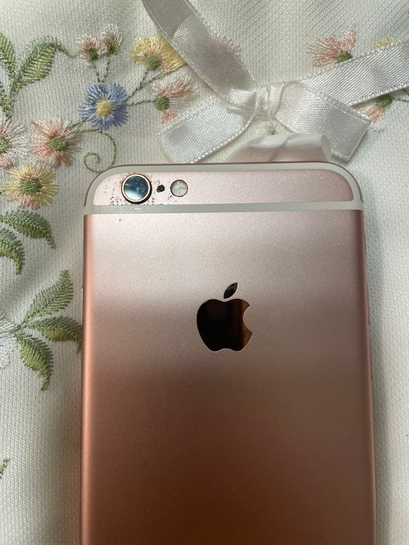 Apple iPhone 6s ローズゴールド 本体　64g