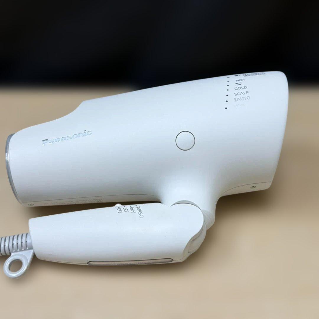 ★Panasonic　ドライヤー　ナノケア　EH-NA0G　2021年製