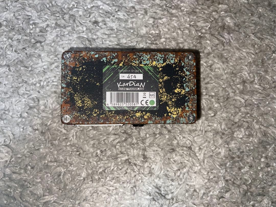 ギター KarDian Serotonin Origin S.T