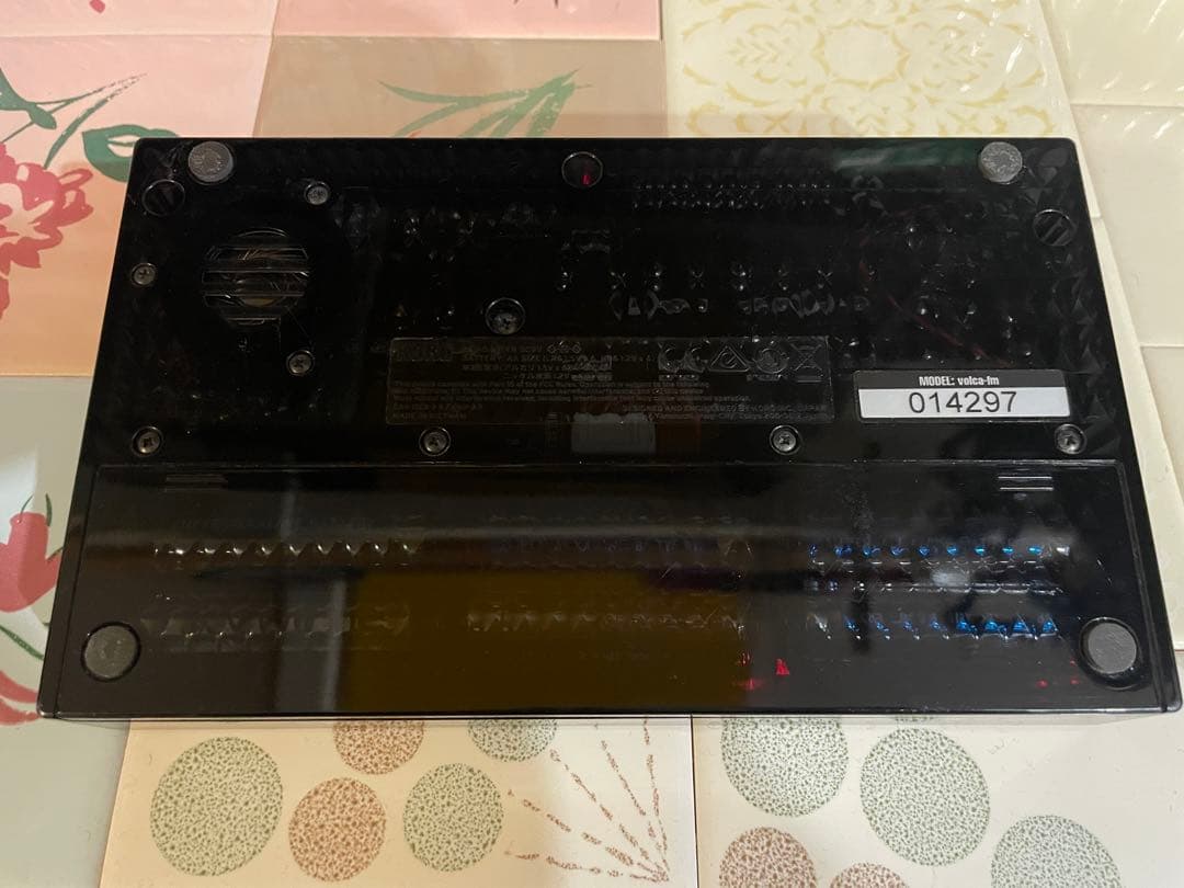 KORG volca fm シンセサイザー