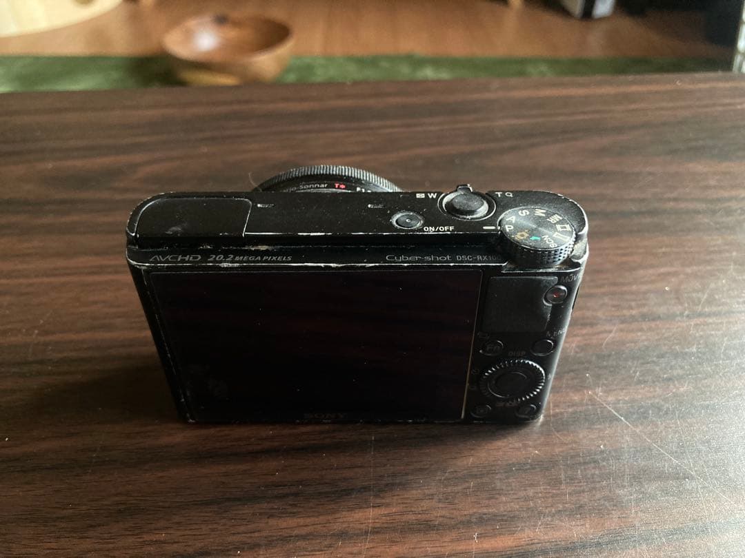 SONY RX100 初代 黒点写り込みあり 撮影可能【訳あり／ジャンク扱い】