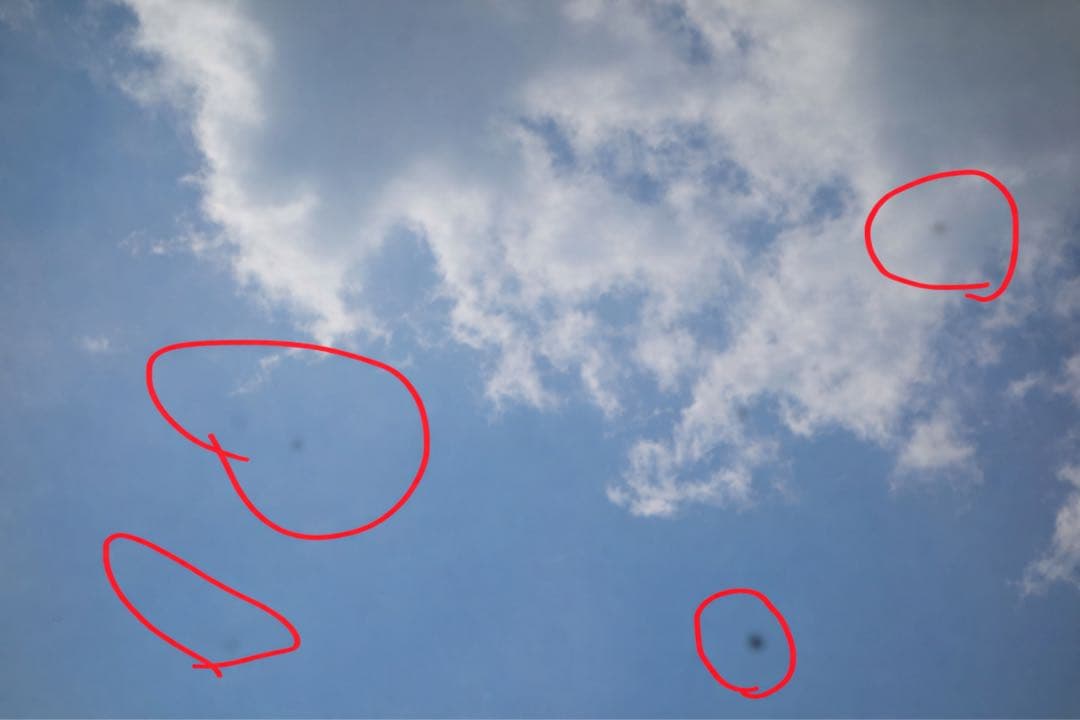 SONY RX100 初代 黒点写り込みあり 撮影可能【訳あり／ジャンク扱い】