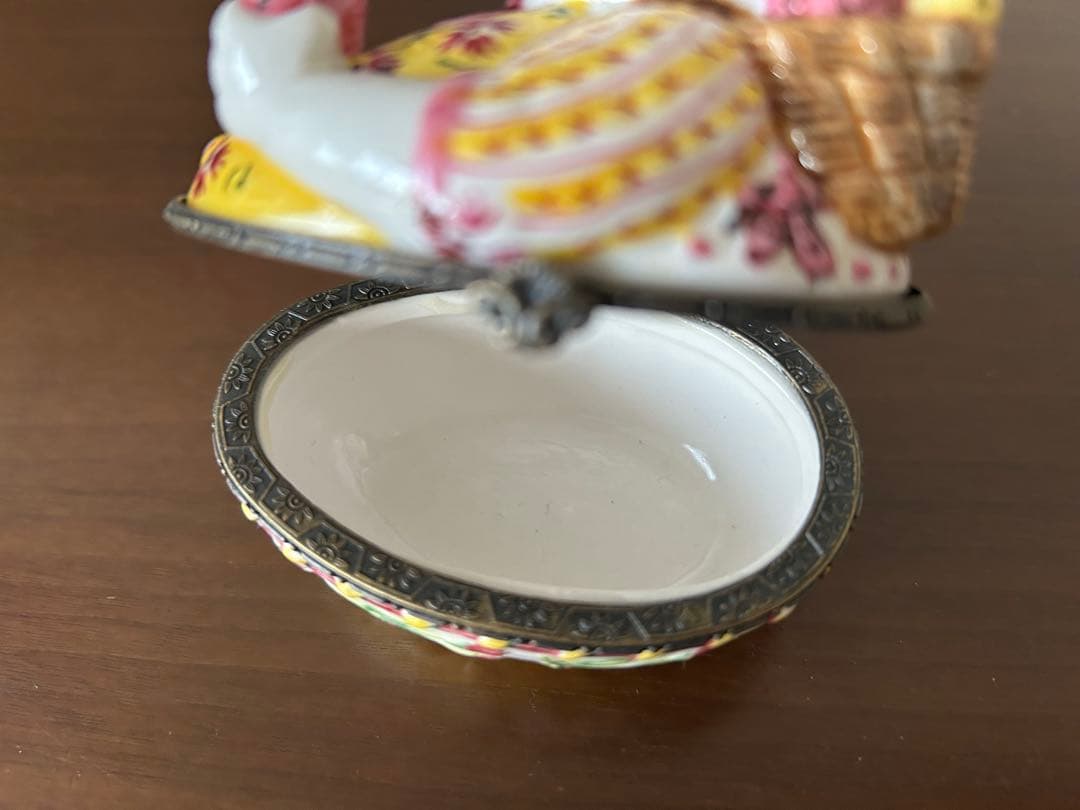 ビレロイ＆ボッホ イースターバニーフィギュリン