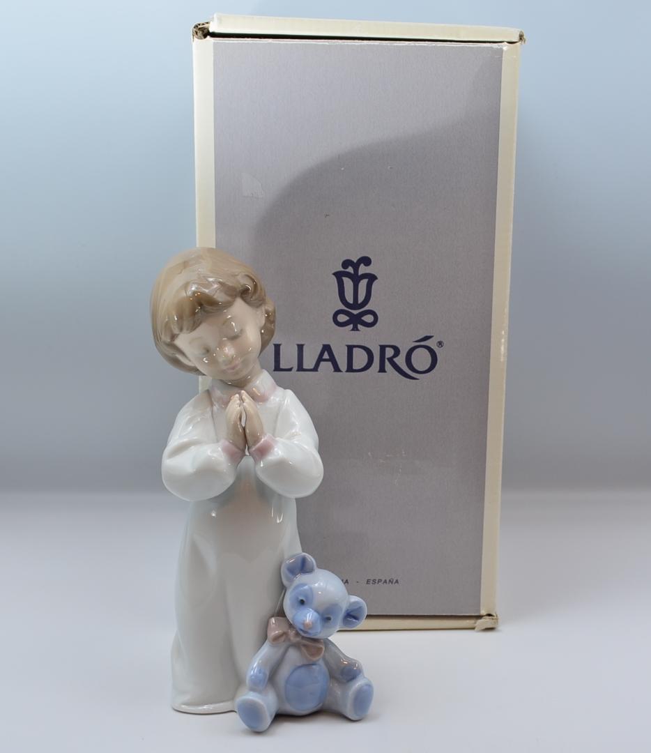 夜の祝福　#6581　No.9　★リヤドロ　スペイン　ポーセリン　絶版　箱付き