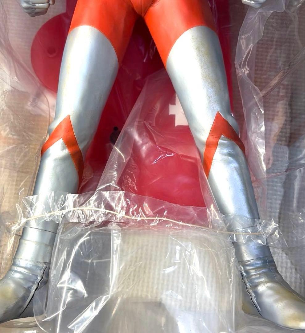 ギガンティックシリーズ　ウルトラマン　スチールカラーVer.
