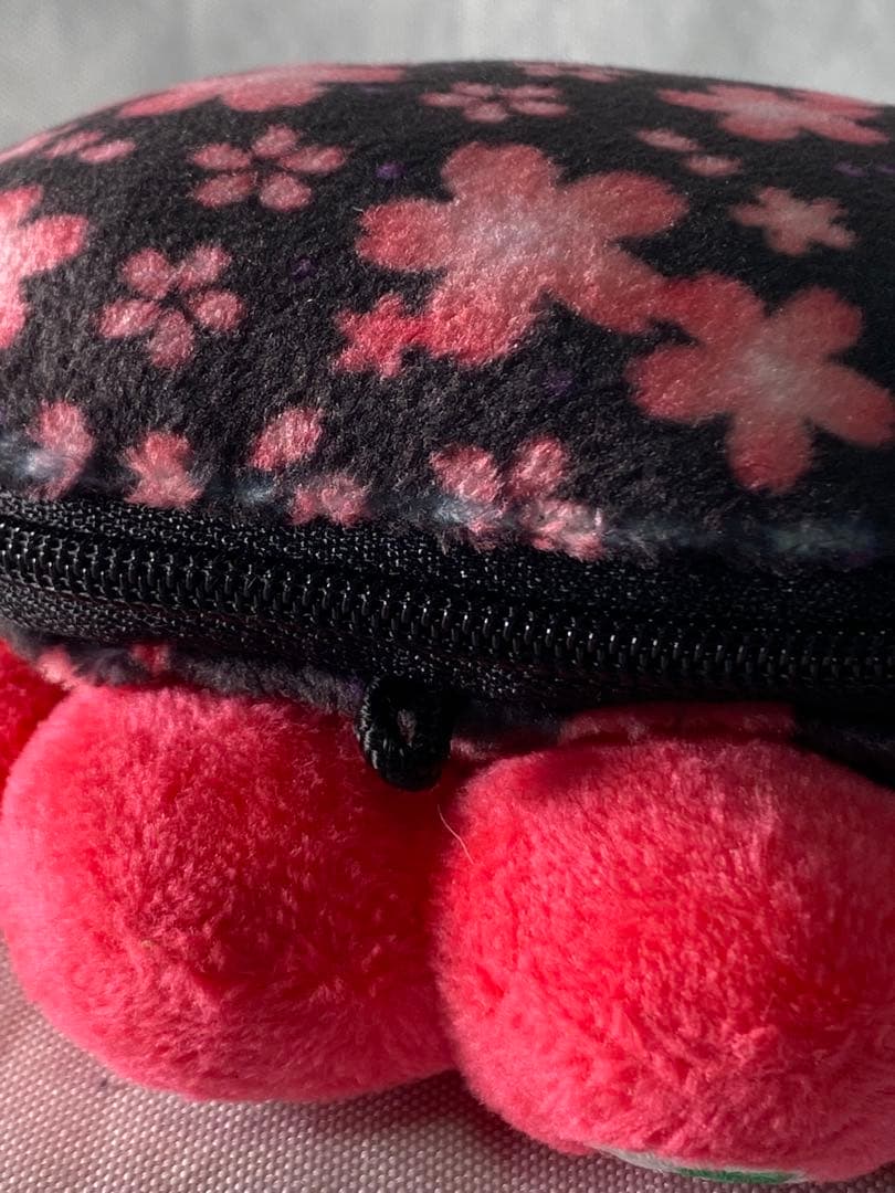 2855❣️ ミャクミャク 桜 小銭入れ 黒 キーホルダー 大阪万博 ブラック