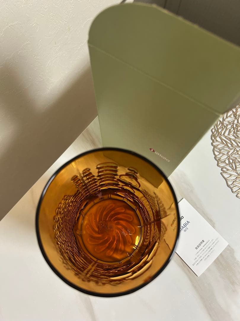 イッタラ　フローラ　ベース　コッパー　 花瓶