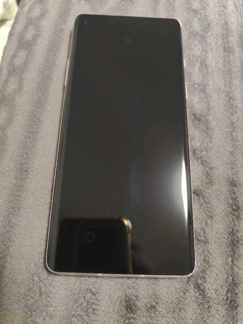 OnePlus8 128GB 8GB 本体のみ