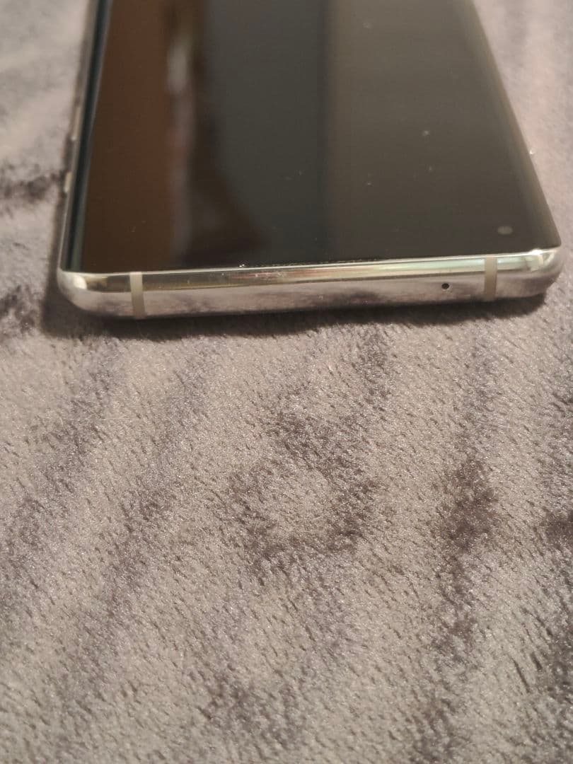 OnePlus8 128GB 8GB 本体のみ