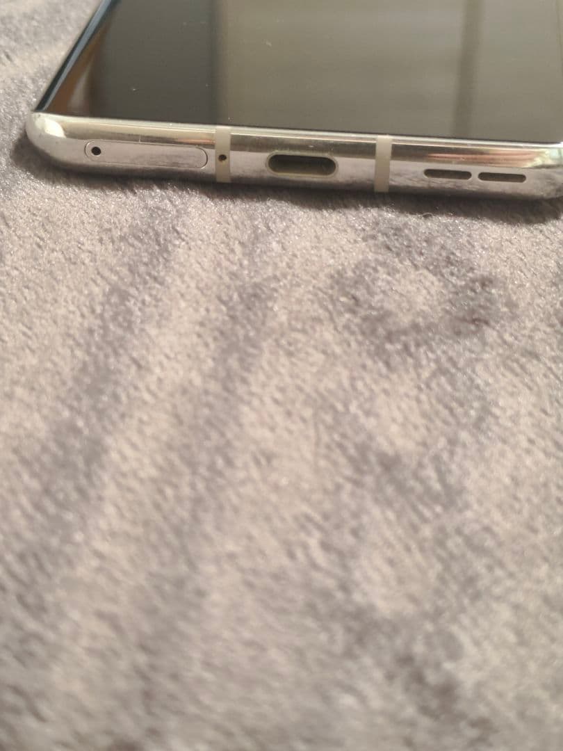 OnePlus8 128GB 8GB 本体のみ