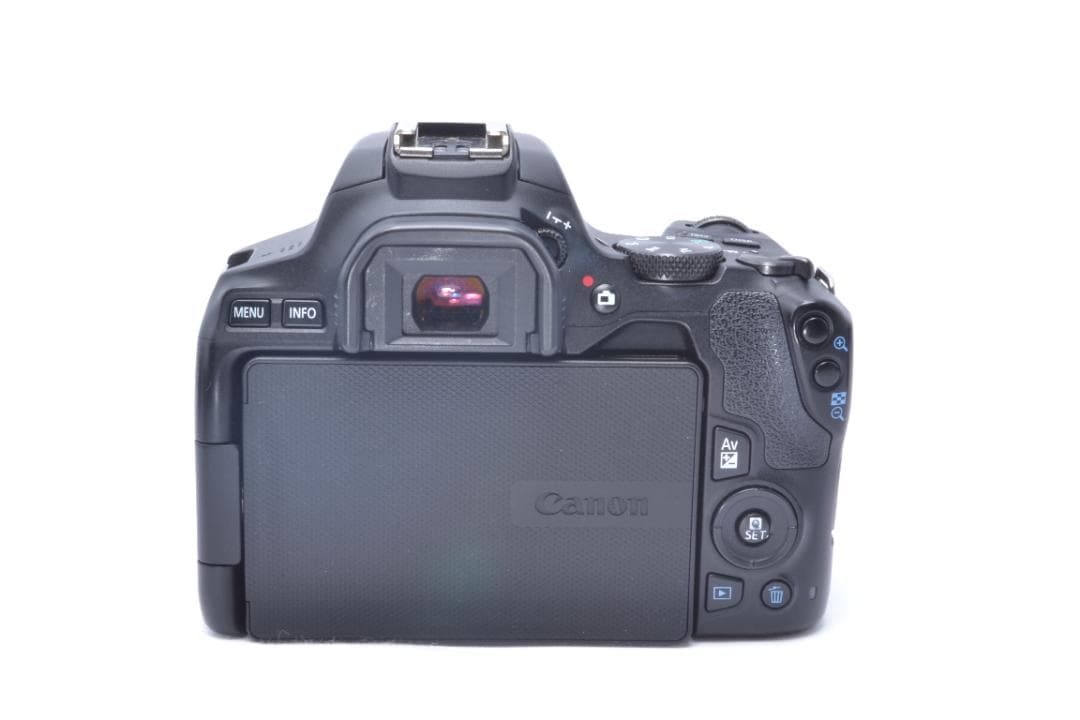 美品✿Canon Kiss X10✿高性能レンズ✿Wi-Fi✿キャノン✿一眼レフ