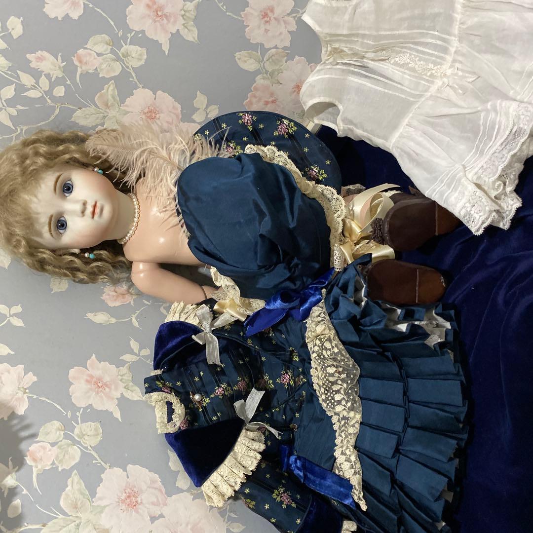 ハンドメイドリプロドール、CーCteiner Chanelle FB18.19