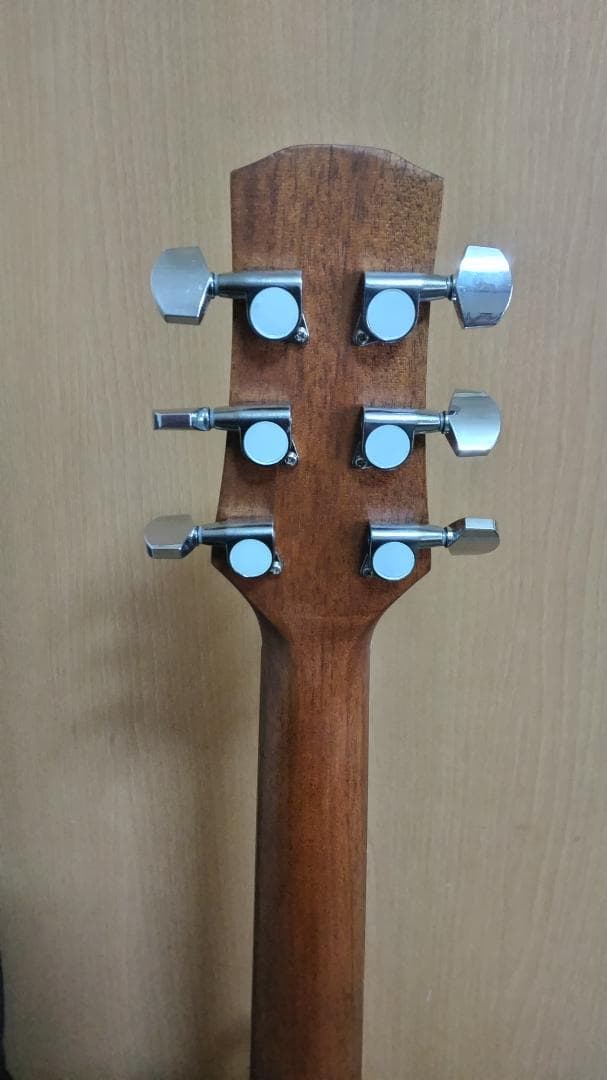 ❤️弦高調整済！「MORRIS モーリス M-011 NAT」＋ショルダーケース