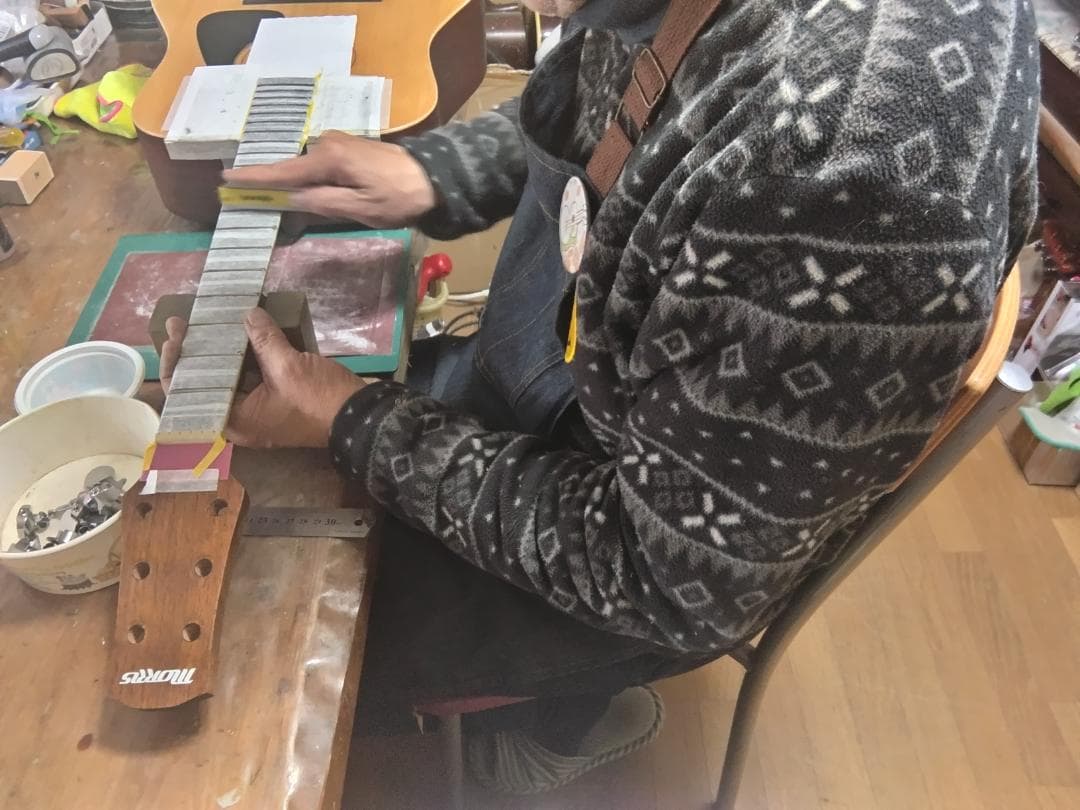 ❤️弦高調整済！「MORRIS モーリス M-011 NAT」＋ショルダーケース