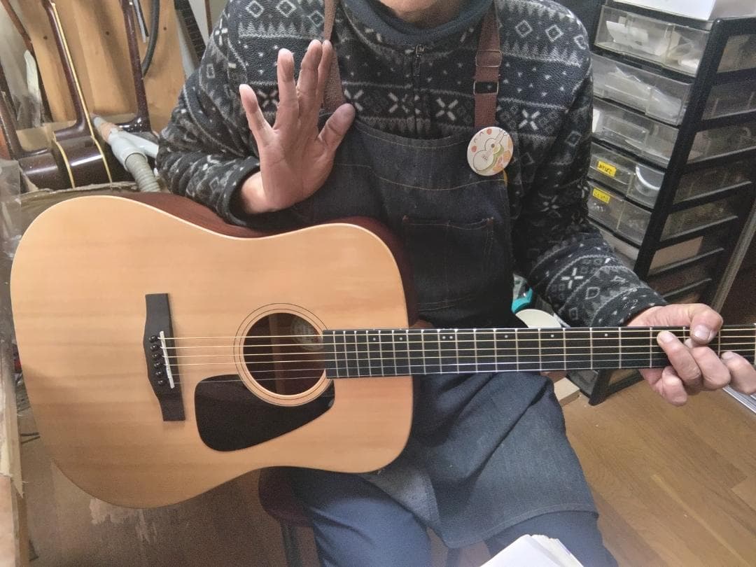 ❤️弦高調整済！「MORRIS モーリス M-011 NAT」＋ショルダーケース