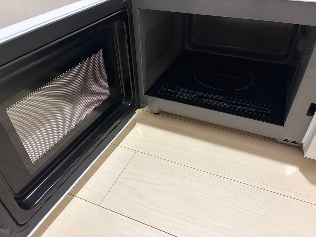 2022年製　Panasonic 単機能電子レンジ NE-FL100-W 美品