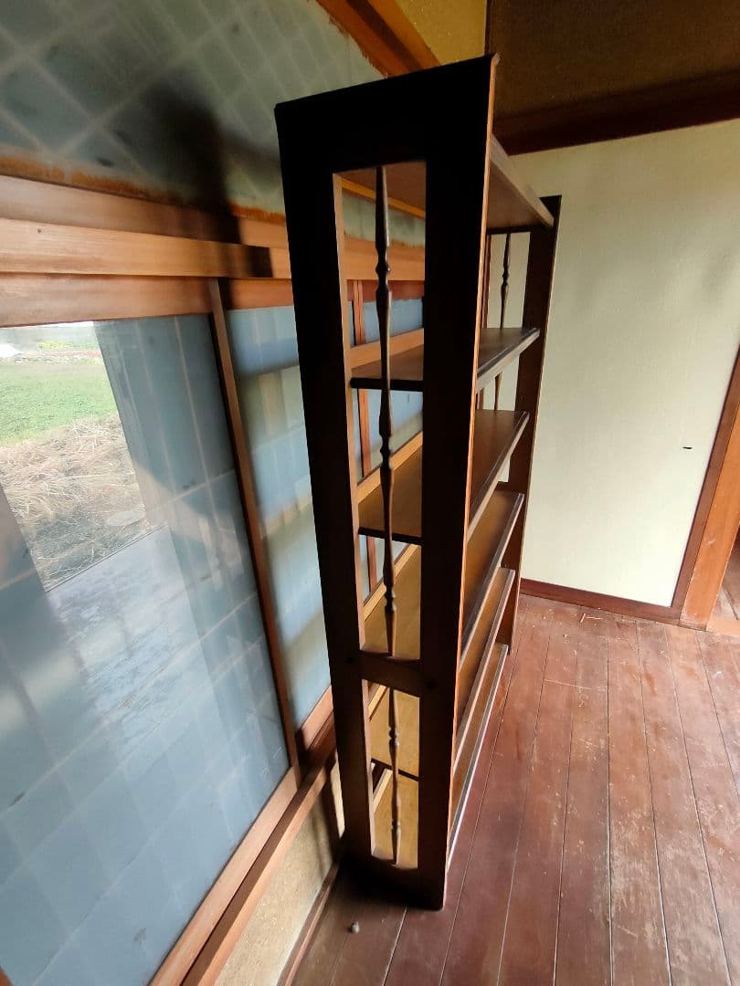 レトロな本棚　横91cm 高さ154cm(記載修正) 奥行26cm　シェルフ