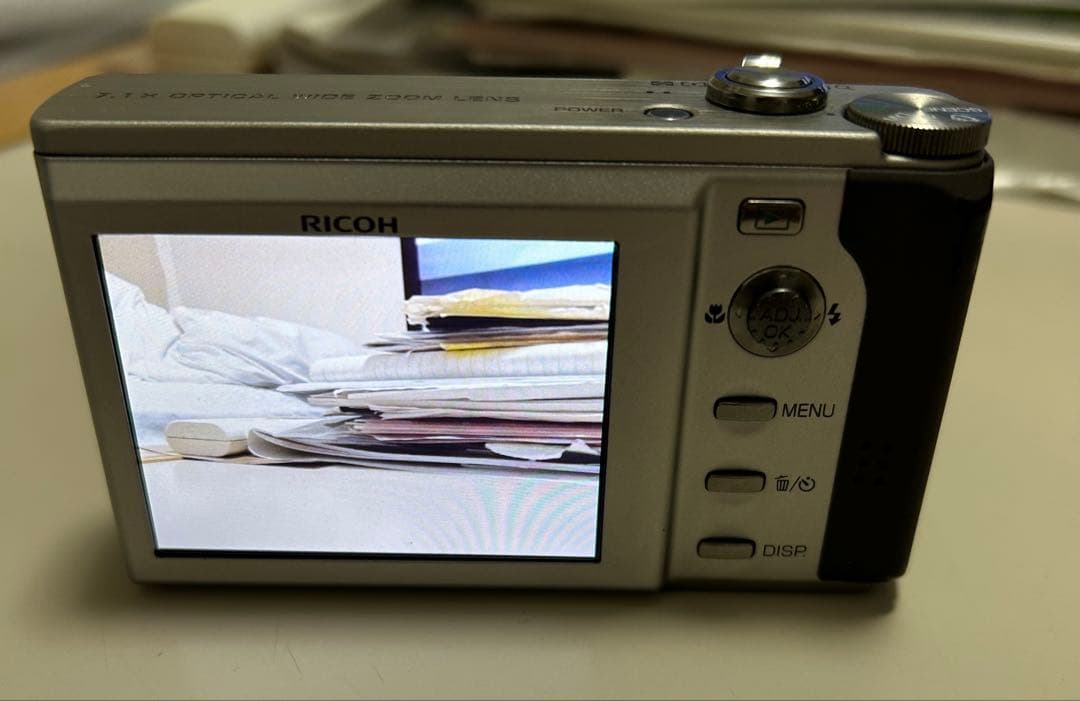 RICOH R8 シルバー コンパクトデジタルカメラ
