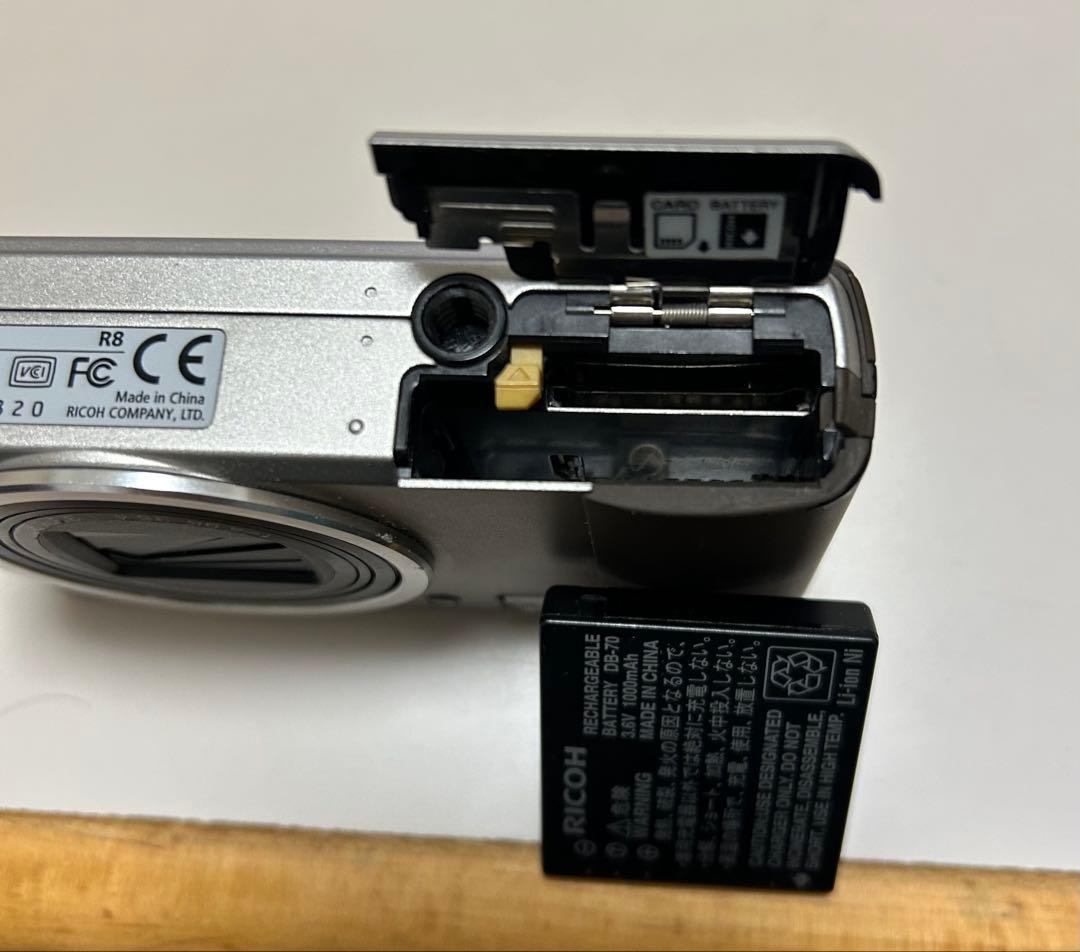 RICOH R8 シルバー コンパクトデジタルカメラ