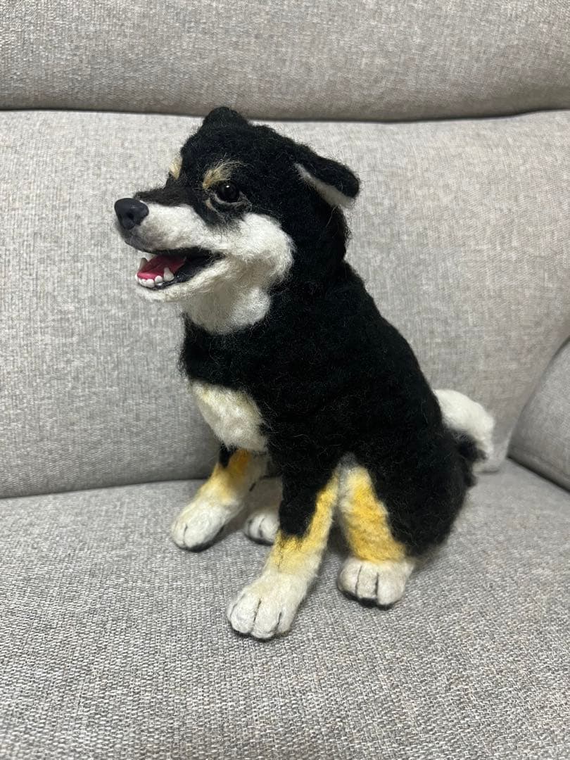 羊毛フェルト　黒柴