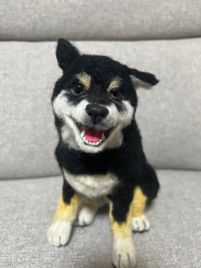 羊毛フェルト　黒柴