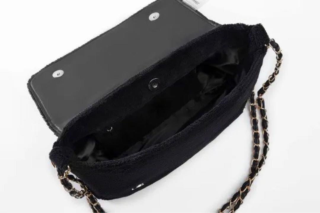 ニ*コ様 CHANEL シャネル ミニバッグ ポーチ ブラック×ブラックロゴ チ