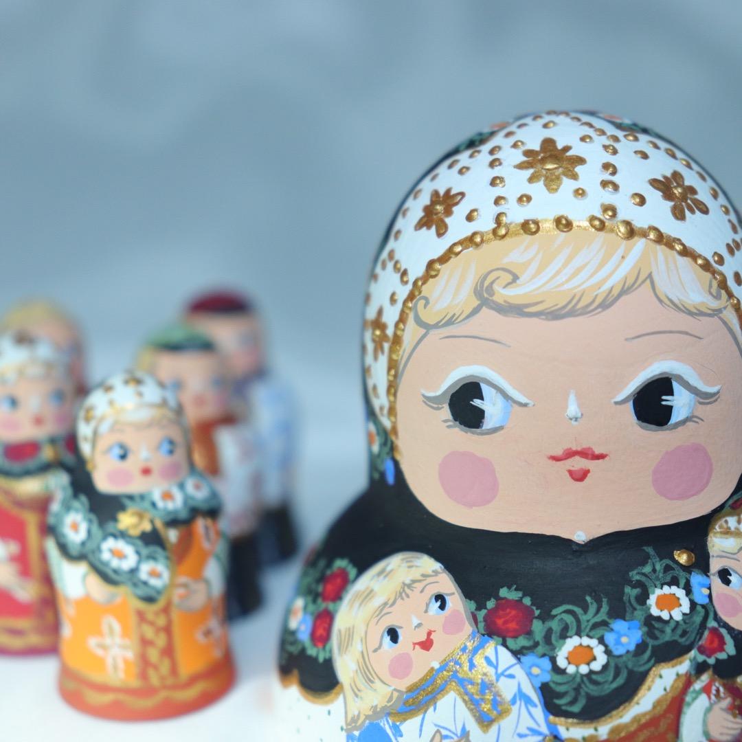 【美品】マトリョーシカ Lyudmila リュドミーラ