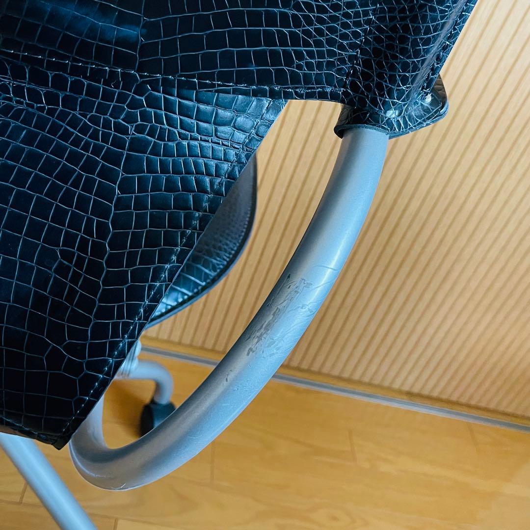 【廃盤品・希少】カリモク 合成皮革張デスクチェアー ニュークロコ ブラック