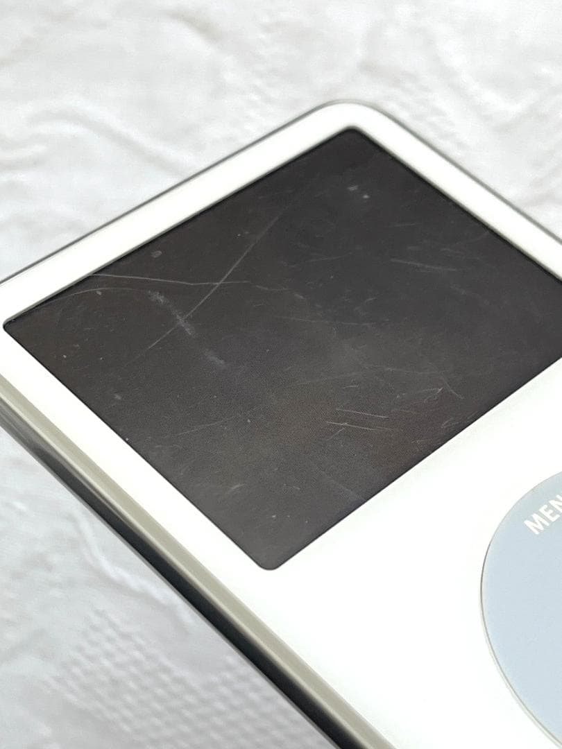 ジャンク Apple iPod 第5世代 30GB ホワイト