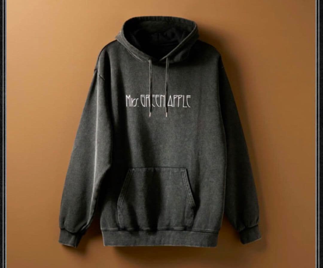 ミセス バベルの塔 フーディ Lサイズ