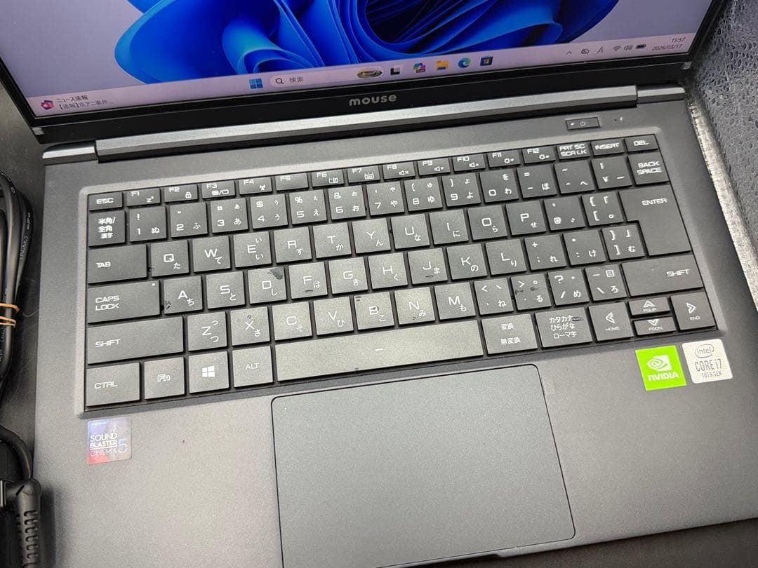 画面きれい 16GB 512GB NVMe DAIV i7 NVIDIA