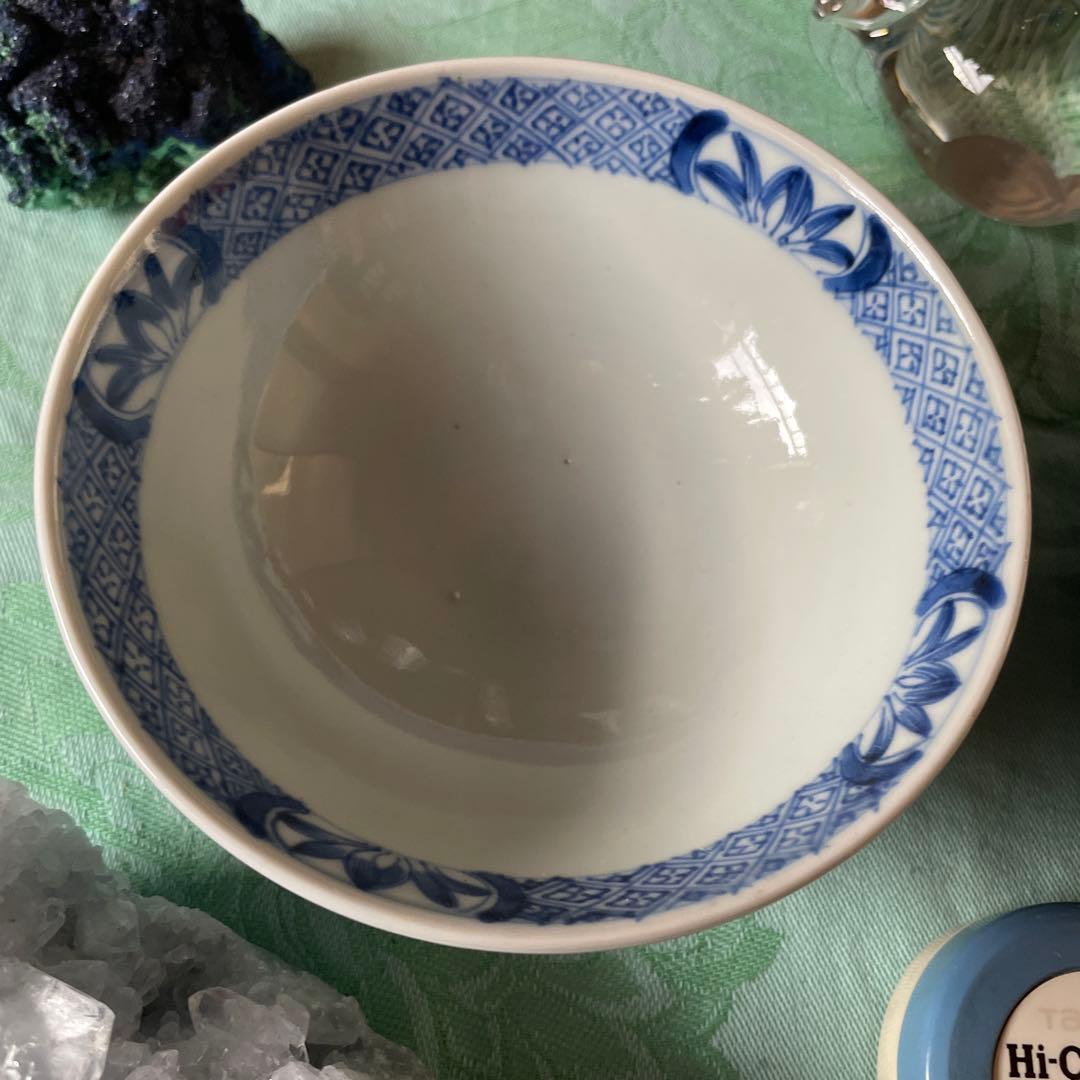 古伊万里　染付　霊獣　牡丹　唐草　蓋付飯碗