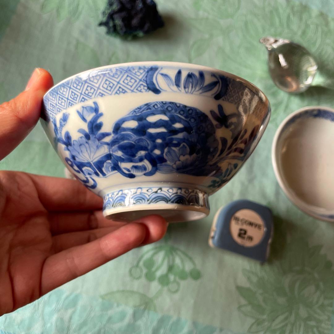 古伊万里　染付　霊獣　牡丹　唐草　蓋付飯碗