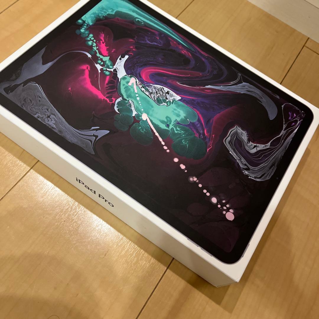 Apple グレー 本体　iPad Pro 第一世代　11インチ　64GB