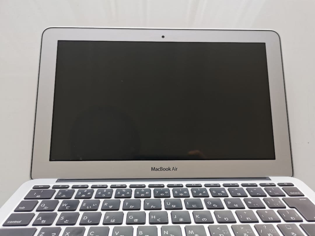Macbook air 2011 モデルNo.A1370 リサイクル券付き