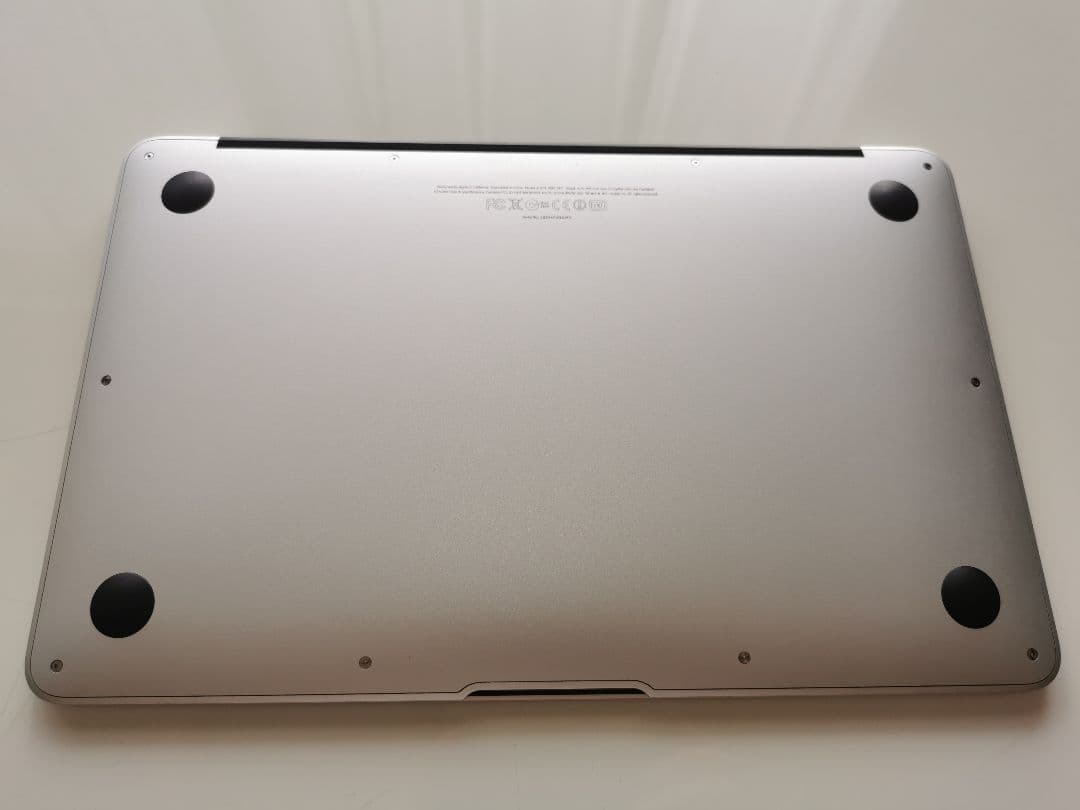 Macbook air 2011 モデルNo.A1370 リサイクル券付き