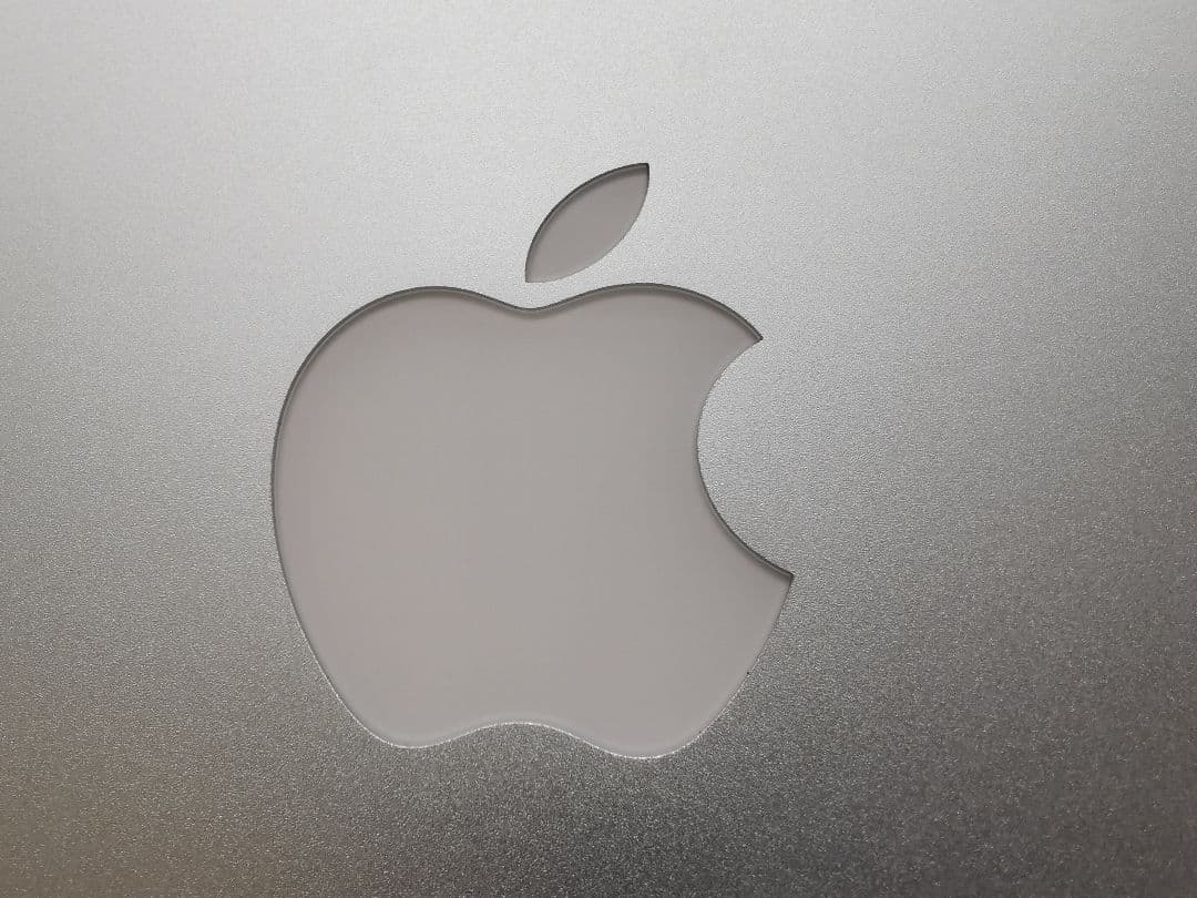 Macbook air 2011 モデルNo.A1370 リサイクル券付き