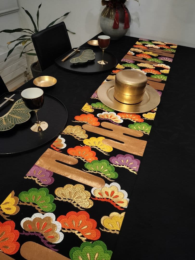 A919高級‼️縁起の良い松‼️節分‼️テーブルランナー2m12cm