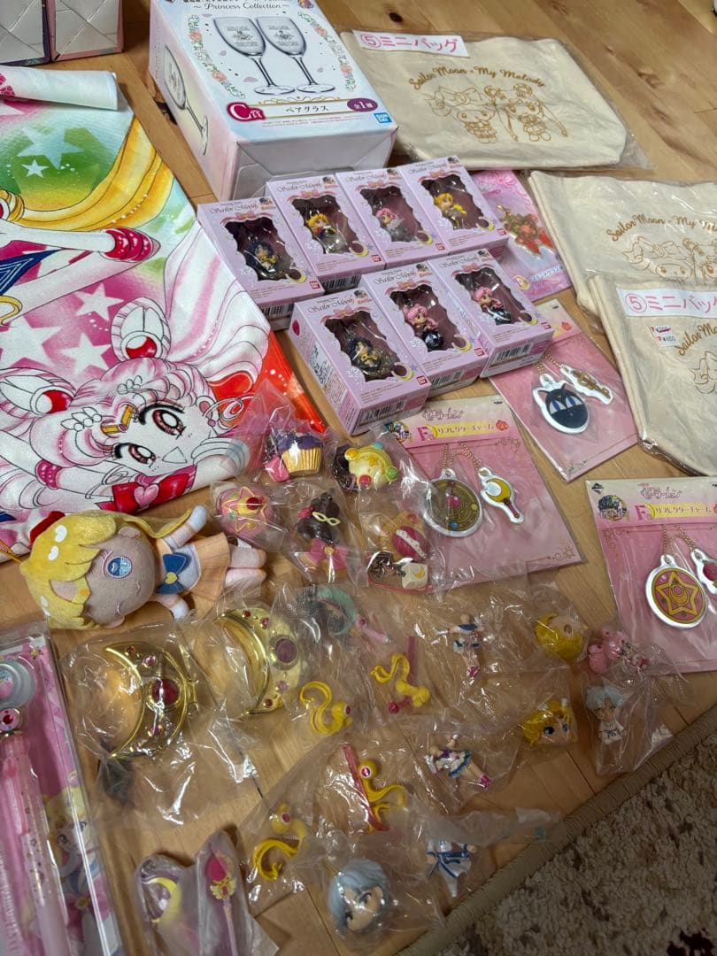 セーラームーングッズ　大量まとめ売り