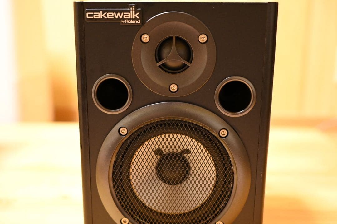 アクティブスピーカー　cakewalk ma-150 インシュレーター　スタンド