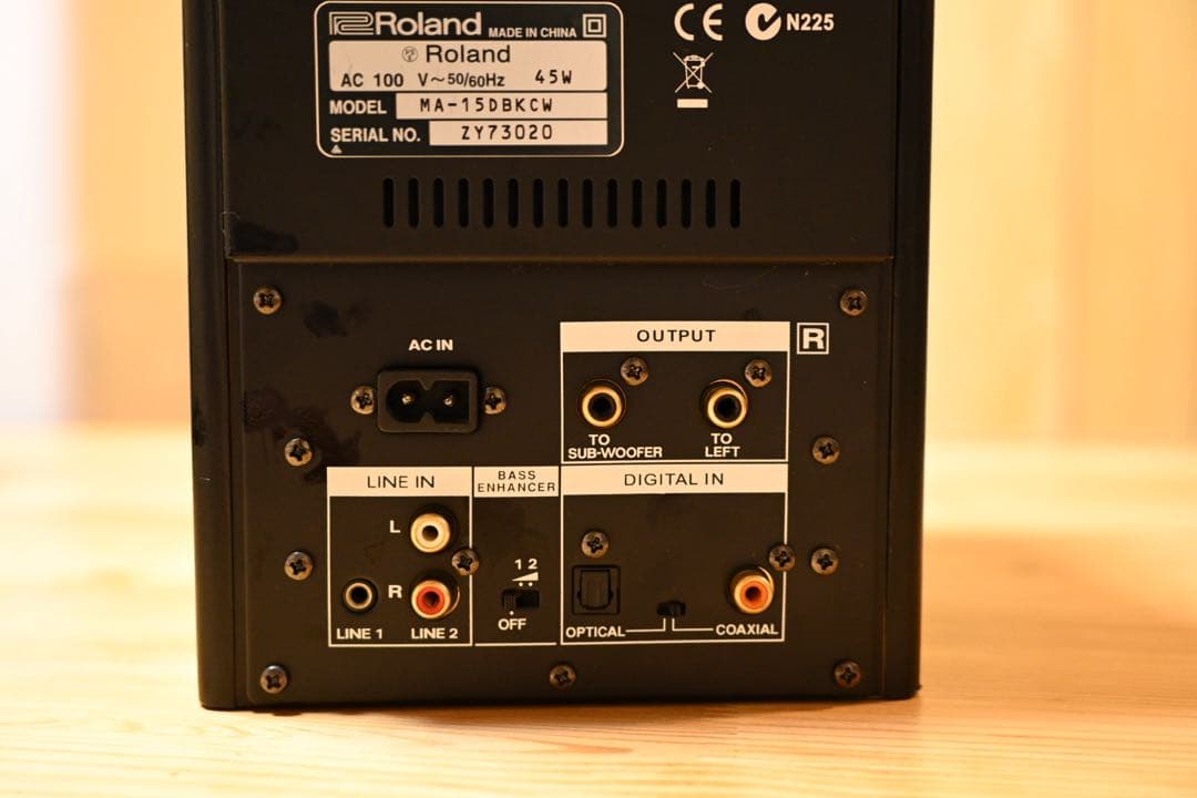 アクティブスピーカー　cakewalk ma-150 インシュレーター　スタンド