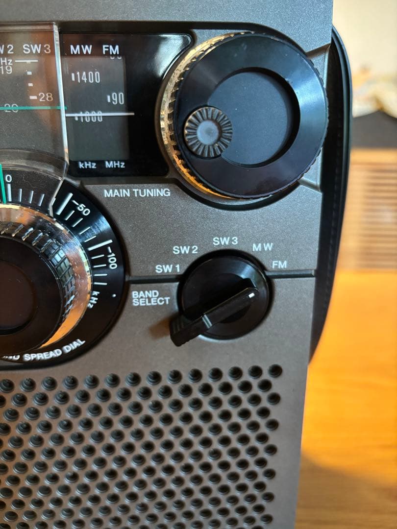 ソニー　スカイセンサーICF-5900 前期型　動作確認済　ACアダプター付